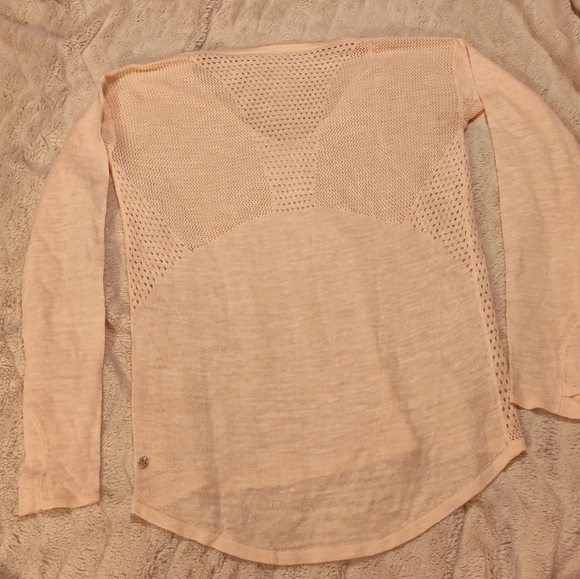 Like-New Lululemon Athletic Lightweight Sweater (NO SIZE TAG, SEE MEASUREMENTS) - Picture 9 of 16